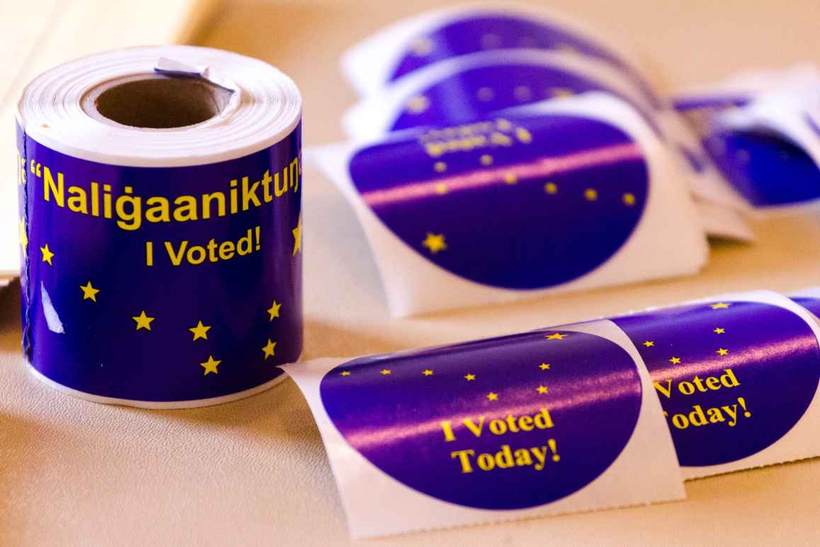 Blue and gold "I voted" stickers